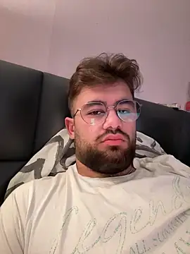 yxssxn24403 online show from October 10, 3:11 am