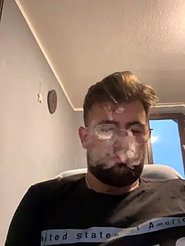 yxssxn24403 online show from October 12, 4:45 pm