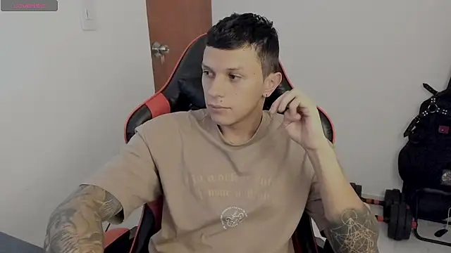 davebrow online show from October 17, 9:19 pm