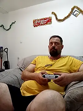 zefside42 online show from February 9, 11:15 am