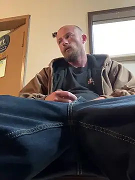 BIGWHITECOCKDOC36 online show from January 7, 1:32 pm