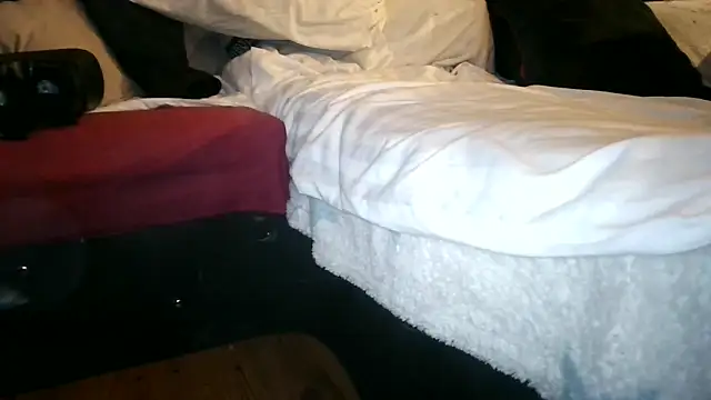 lukasdie online show from April 11, 1:46 am