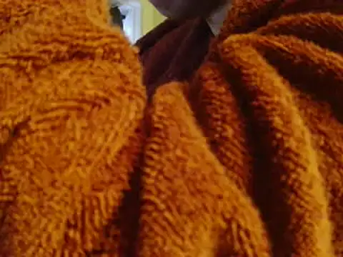 L0cKyseven77 online show from January 24, 12:41 pm