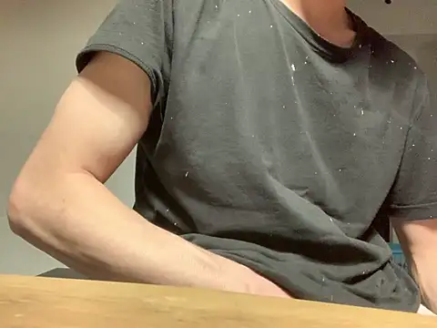 L0cKyseven77 online show from January 14, 12:33 am