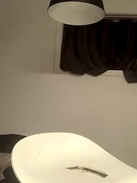 L0cKyseven77 online show from December 4, 10:08 pm