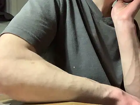 L0cKyseven77 online show from January 9, 1:08 am