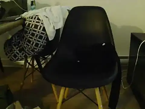 L0cKyseven77 online show from March 9, 1:26 pm