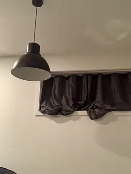 L0cKyseven77 online show from December 4, 12:52 am