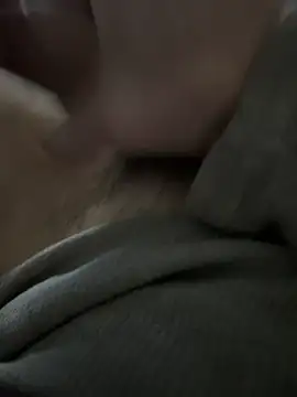 RowdyAlfie233 online show from December 17, 6:25 pm