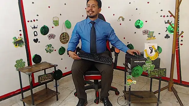 Snapshot of KalethBigDick chatting on March 22, 11:31 pm KalethBigDick online show from March 22, 11:31 pm