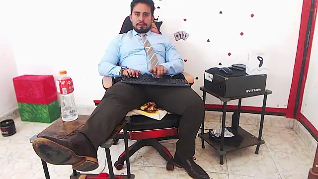 KalethBigDick online show from February 9, 1:21 am