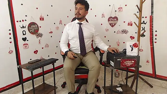 Snapshot of KalethBigDick chatting on February 23, 6:55 am KalethBigDick online show from February 23, 6:55 am