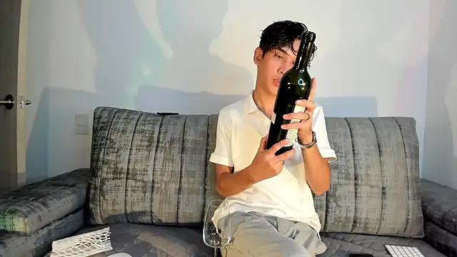 Adriien19 online show from December 23, 1:36 am