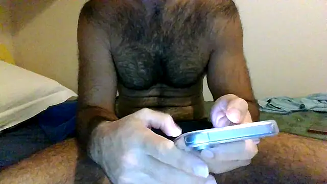 Snapshot of coppai200 chatting on October 28, 12:18 pm coppai200 online show from October 28, 12:18 pm