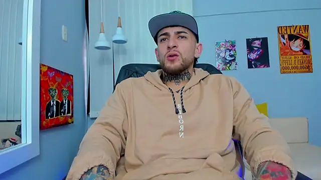 Snapshot of Drako_Lamar chatting on March 10, 12:28 pm Drako Lamar online show from March 10, 12:28 pm