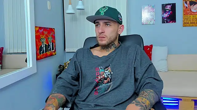Snapshot of Drako_Lamar chatting on December 24, 1:28 pm Drako Lamar online show from December 24, 1:28 pm