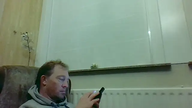 Snapshot of bertolini chatting on October 30, 8:21 pm bertolini online show from October 30, 8:21 pm