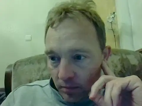 Snapshot of bertolini chatting on March 16, 7:49 pm bertolini online show from March 16, 7:49 pm