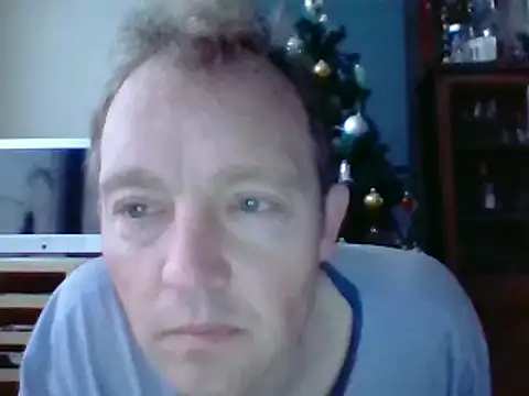 Snapshot of bertolini chatting on January 11, 8:00 am bertolini online show from January 11, 8:00 am