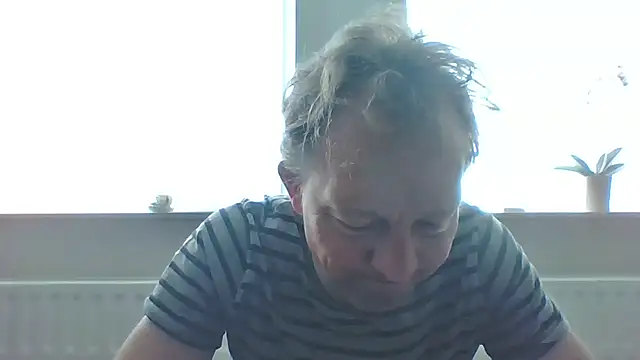 bertolini online show from April 29, 1:27 pm