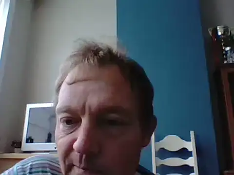 Snapshot of bertolini chatting on February 13, 8:59 am bertolini online show from February 13, 8:59 am