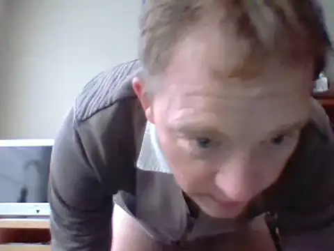 Snapshot of bertolini chatting on January 6, 2:03 pm bertolini online show from January 6, 2:03 pm