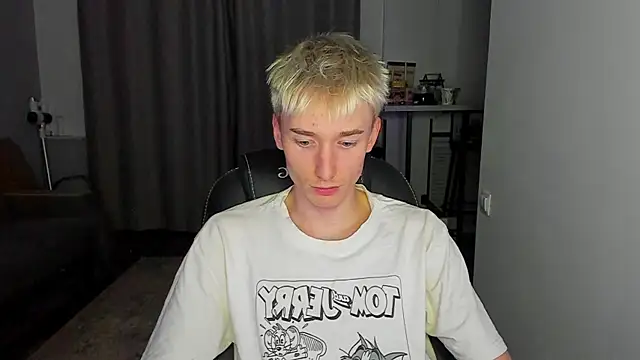 vibemygirl online show from September 21, 1:44 pm