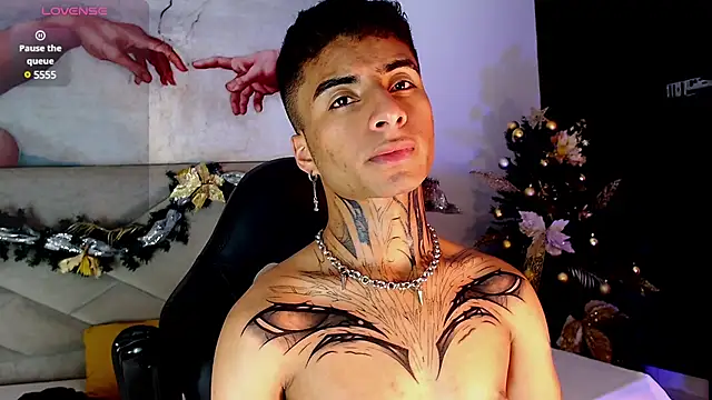 Snapshot of JuanCamiilo_66 chatting on December 14, 4:34 am JuanCamiilo 66 online show from December 14, 4:34 am