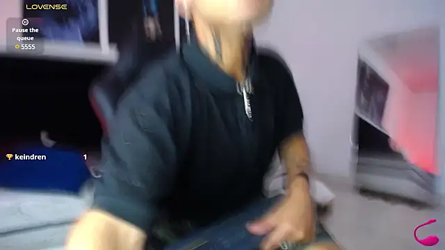 Snapshot of JuanCamiilo_66 chatting on January 18, 7:37 pm JuanCamiilo 66 online show from January 18, 7:37 pm