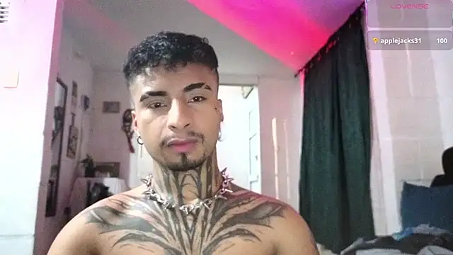 JuanCamiilo 66 online show from May 23, 2:06 am
