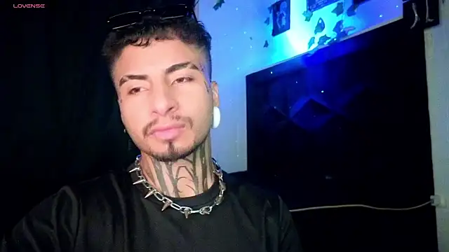 JuanCamiilo 66 online show from May 25, 11:55 pm