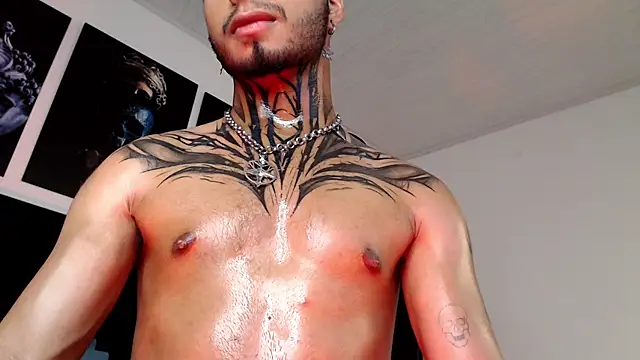 Snapshot of JuanCamiilo_66 chatting on February 23, 6:12 am JuanCamiilo 66 online show from February 23, 6:12 am