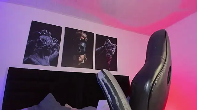 Snapshot of JuanCamiilo_66 chatting on October 14, 4:19 am JuanCamiilo 66 online show from October 14, 4:19 am