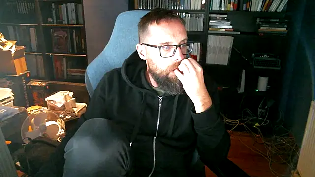 Snapshot of MeSteff chatting on October 1, 7:07 pm MeSteff online show from October 1, 7:07 pm