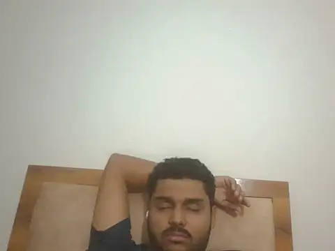 Snapshot of Mrfuck46@xh chatting on September 17, 1:23 pm Mrfuck46xh online show from September 17, 1:23 pm