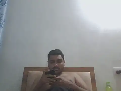 Snapshot of Mrfuck46@xh chatting on September 13, 12:28 pm Mrfuck46xh online show from September 13, 12:28 pm