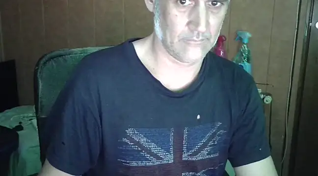 Snapshot of Lia_Y_PatrickX chatting on February 13, 8:03 pm Lia Y PatrickX online show from February 13, 8:03 pm