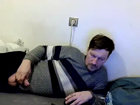 Jony123aa online show from December 5, 7:29 pm