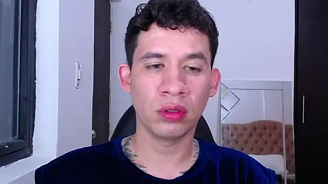 cute eidenx online show from June 24, 9:39 pm