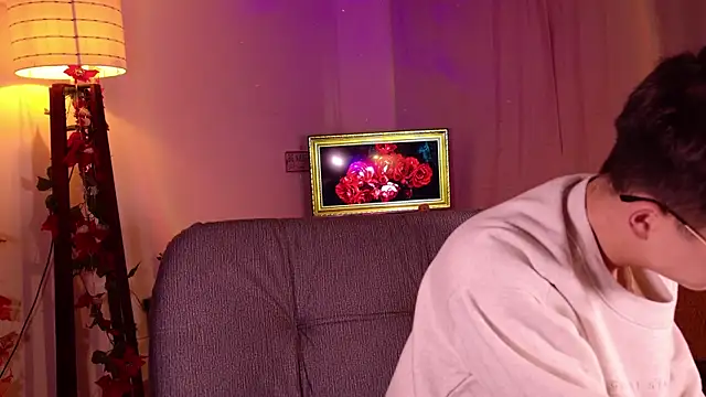 Snapshot of Mr_evan1 chatting on December 30, 1:25 pm Mr evan1 online show from December 30, 1:25 pm