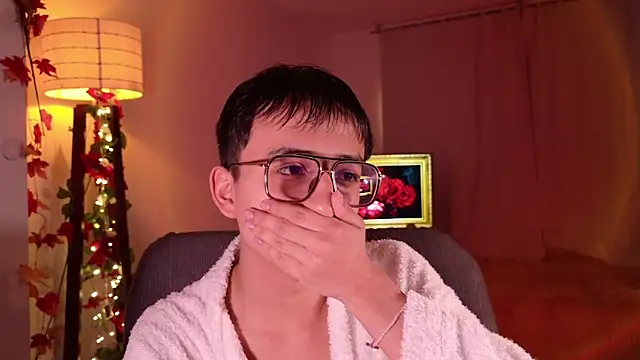 Snapshot of Mr_evan1 chatting on January 4, 4:32 pm Mr evan1 online show from January 4, 4:32 pm