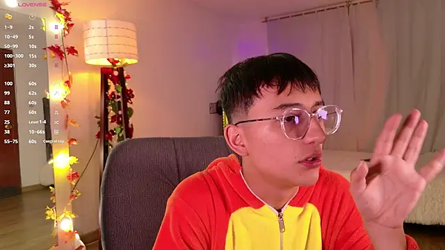 Snapshot of Mr_evan1 chatting on February 1, 1:51 pm Mr evan1 online show from February 1, 1:51 pm