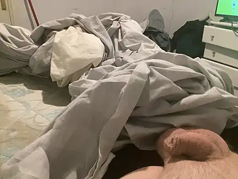 Bossinmidd12 online show from January 13, 8:35 pm