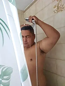 Snapshot of gordito_xx chatting on October 4, 5:45 am gordito xx online show from October 4, 5:45 am