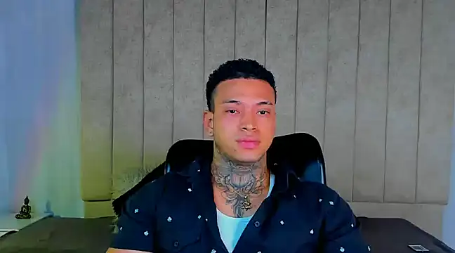 Snapshot of Stiven_collins chatting on December 31, 3:45 am Stiven collins online show from December 31, 3:45 am