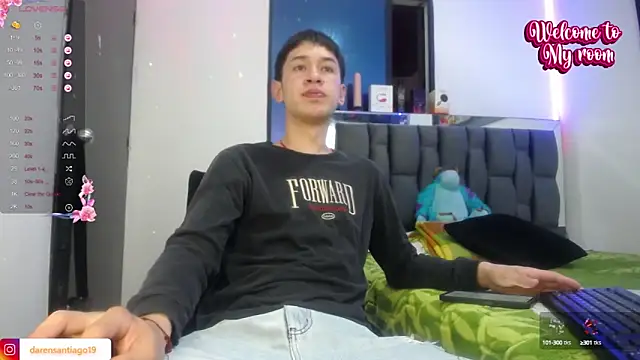 Snapshot of Mr_daren_ chatting on December 6, 2:17 pm Mr daren online show from December 6, 2:17 pm