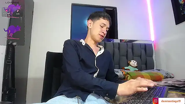 Snapshot of Mr_daren_ chatting on January 11, 6:12 pm Mr daren online show from January 11, 6:12 pm
