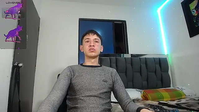 Snapshot of Mr_daren_ chatting on February 13, 6:05 pm Mr daren online show from February 13, 6:05 pm