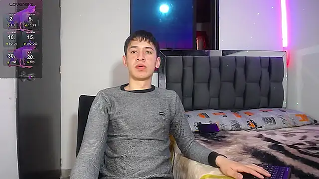 Snapshot of Mr_daren_ chatting on March 3, 5:02 pm Mr daren online show from March 3, 5:02 pm