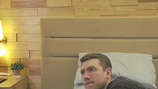 EthanPinkman online show from March 2, 5:08 am